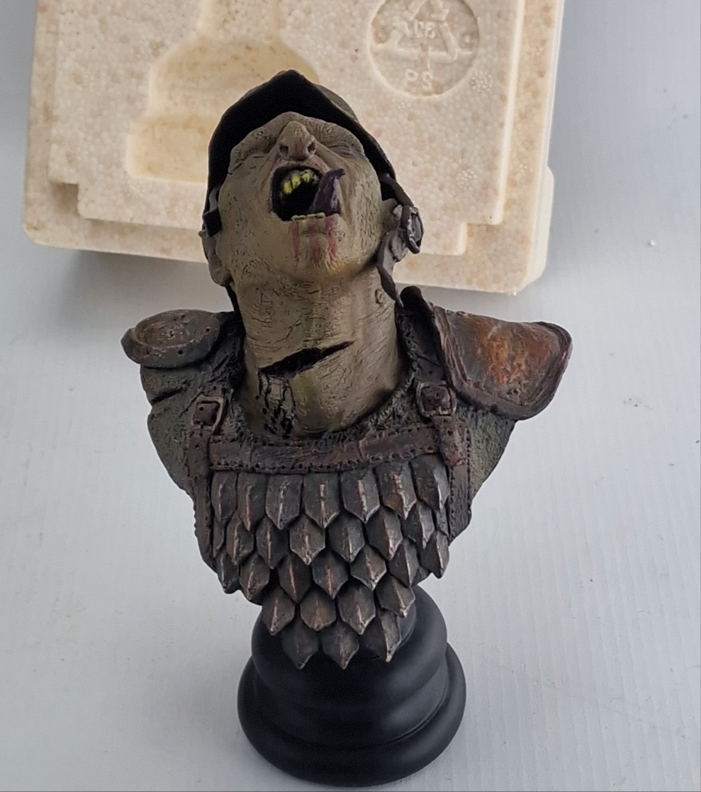 Seigneur des Anneaux Buste Resine Cleaved Orc Weta  Polystone 1/4