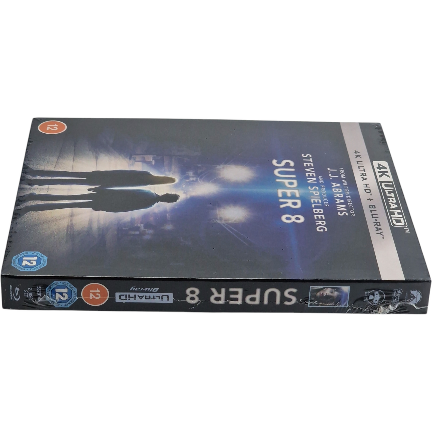 Super 8 SteelBook 4K Ultra HD + Blu-ray Red Carpet exclusive slip Zavvi Zone B