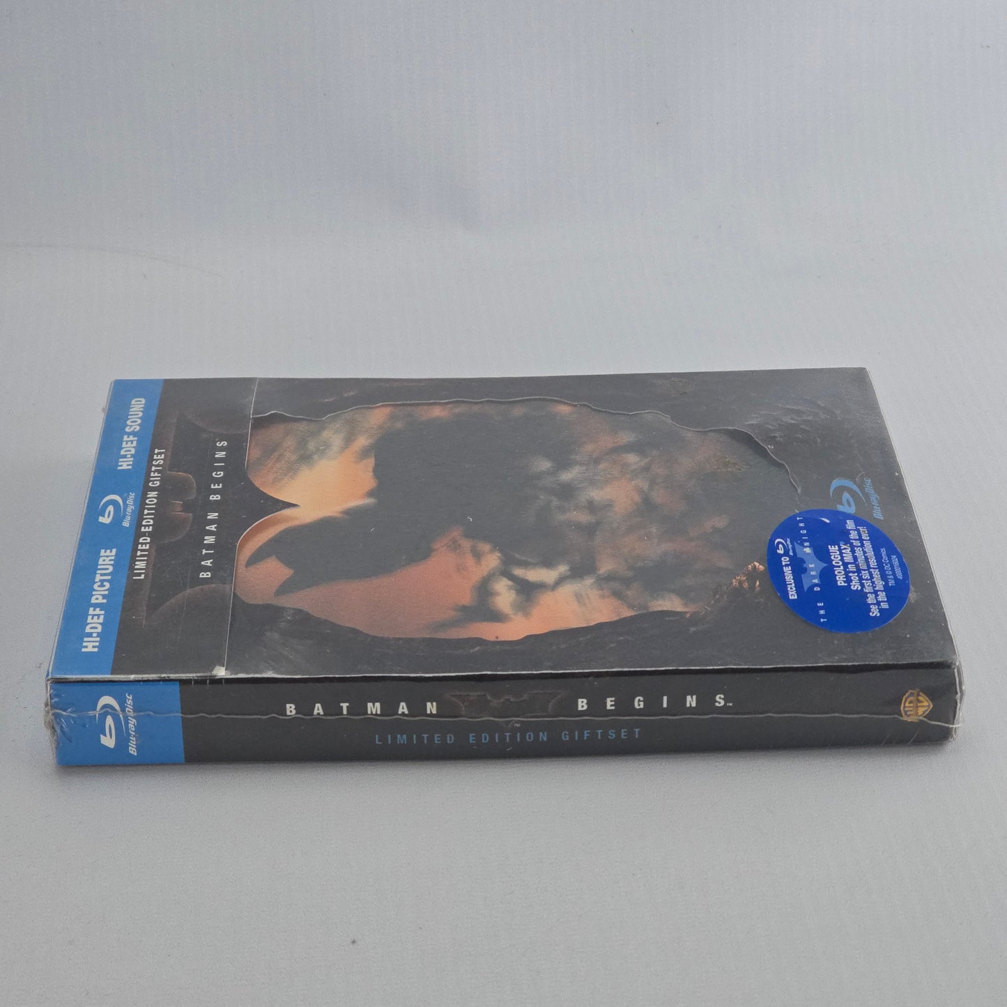 Batman Begins  Limited Edition Gift Set Blu-ray avec Lenticular + Comic Book Zone 1
