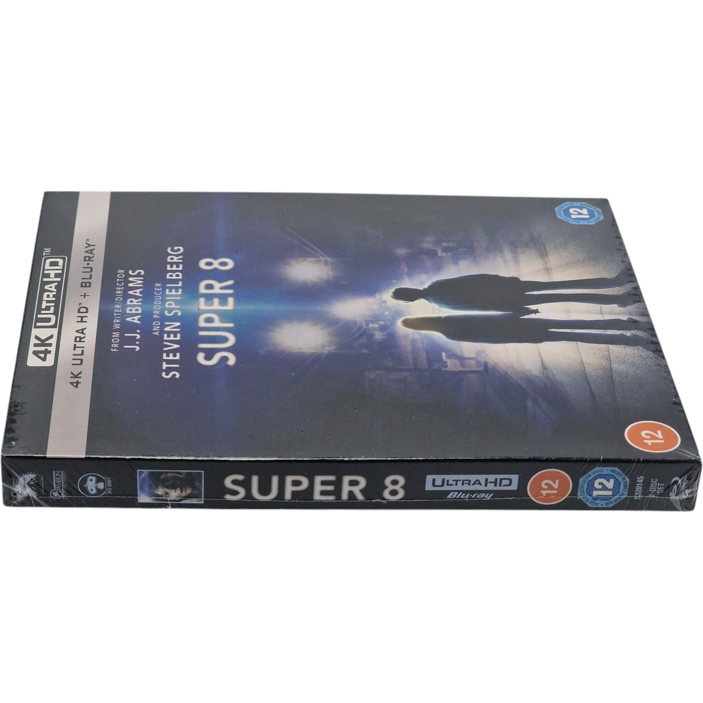 Super 8 SteelBook 4K Ultra HD + Blu-ray Red Carpet exclusive slip Zavvi Zone B