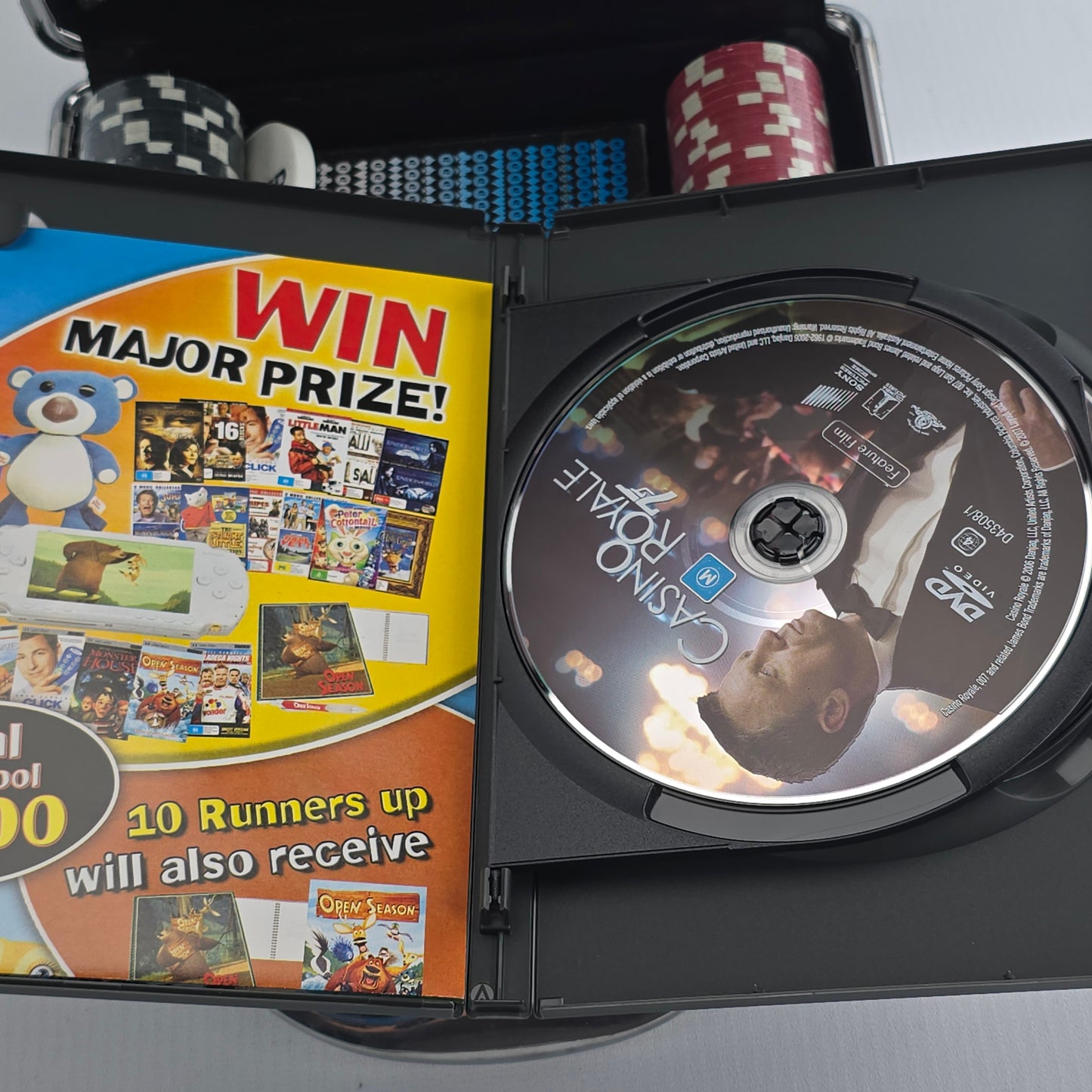 Casino Royale DVD Collection Edition Limitée Valise en aluminium Poker Zone 2