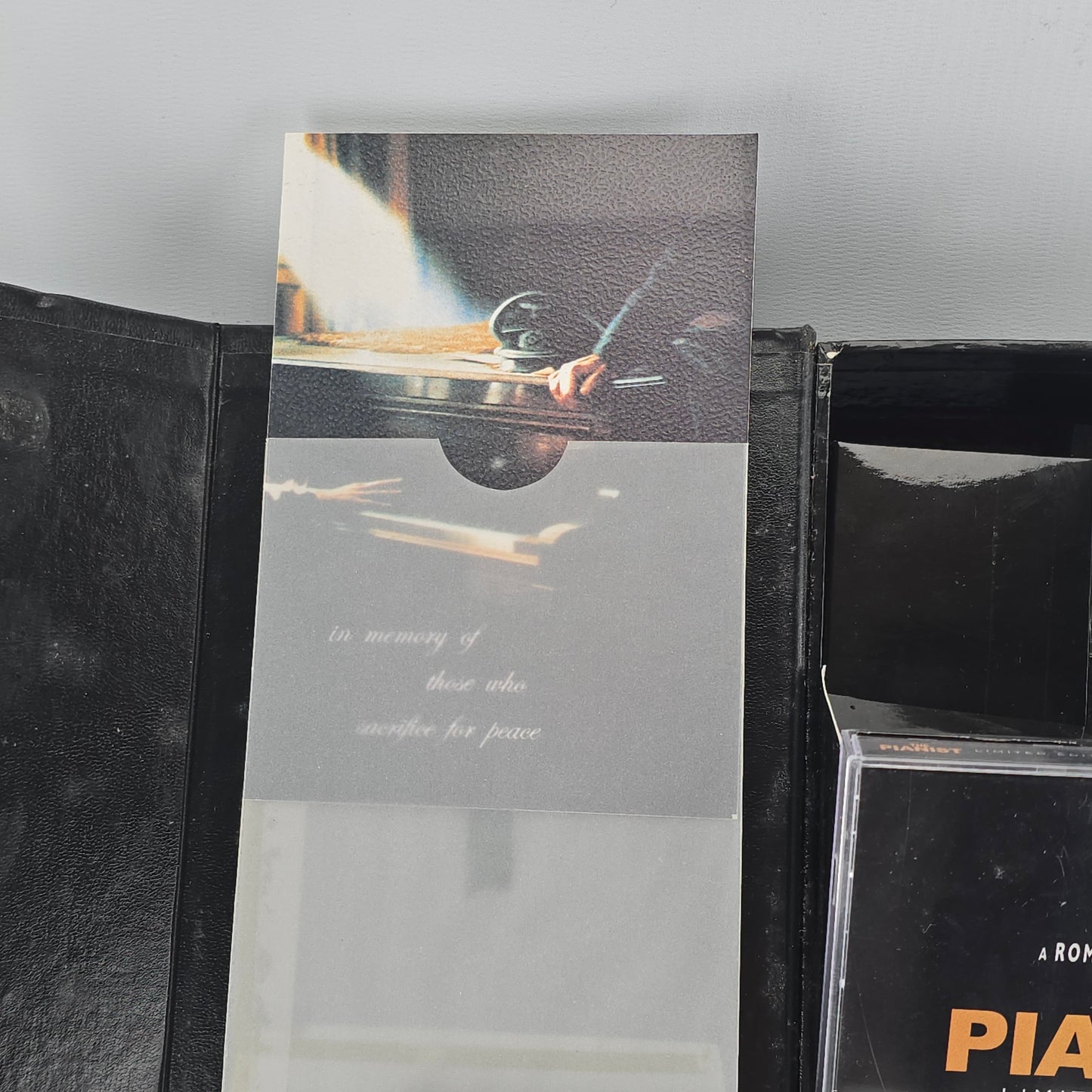 The Pianiste DVD Édition limitée et numérotée 1500 Ex + Piano en cristal [Cassé ] Zone 3
