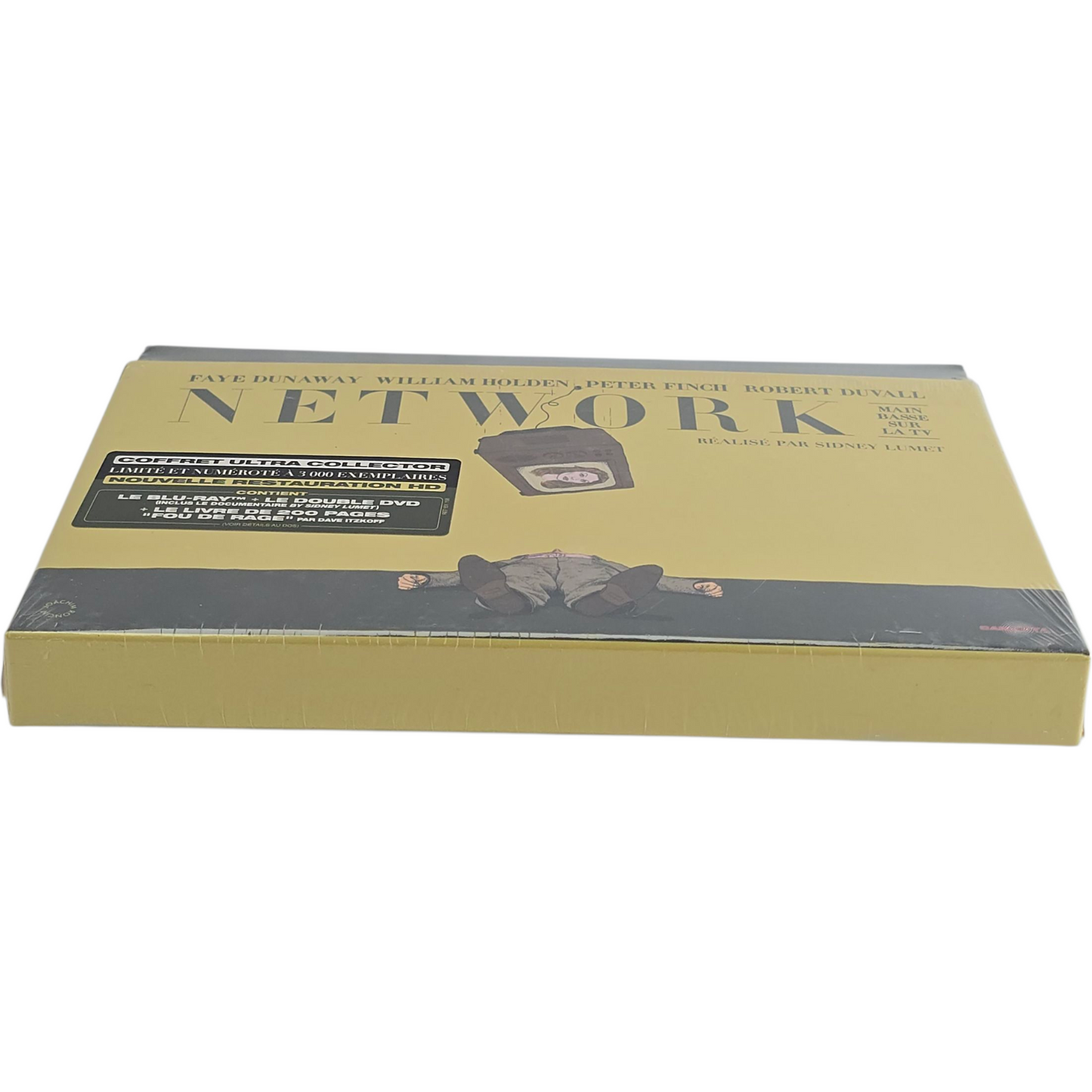 Network, main basse sur la TV Coffret Ultra Collector  Blu-ray + DVD + Livre Zone B