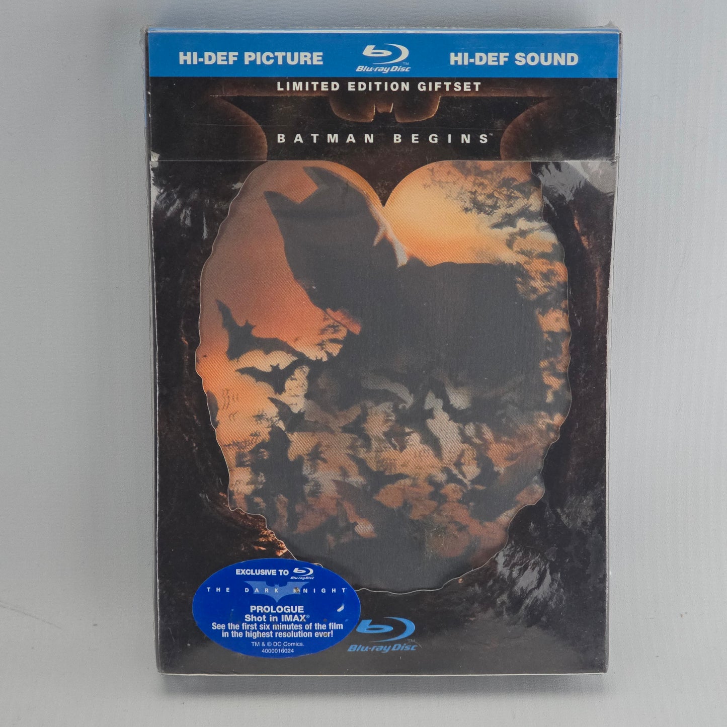 Batman Begins  Limited Edition Gift Set Blu-ray avec Lenticular + Comic Book Zone 1
