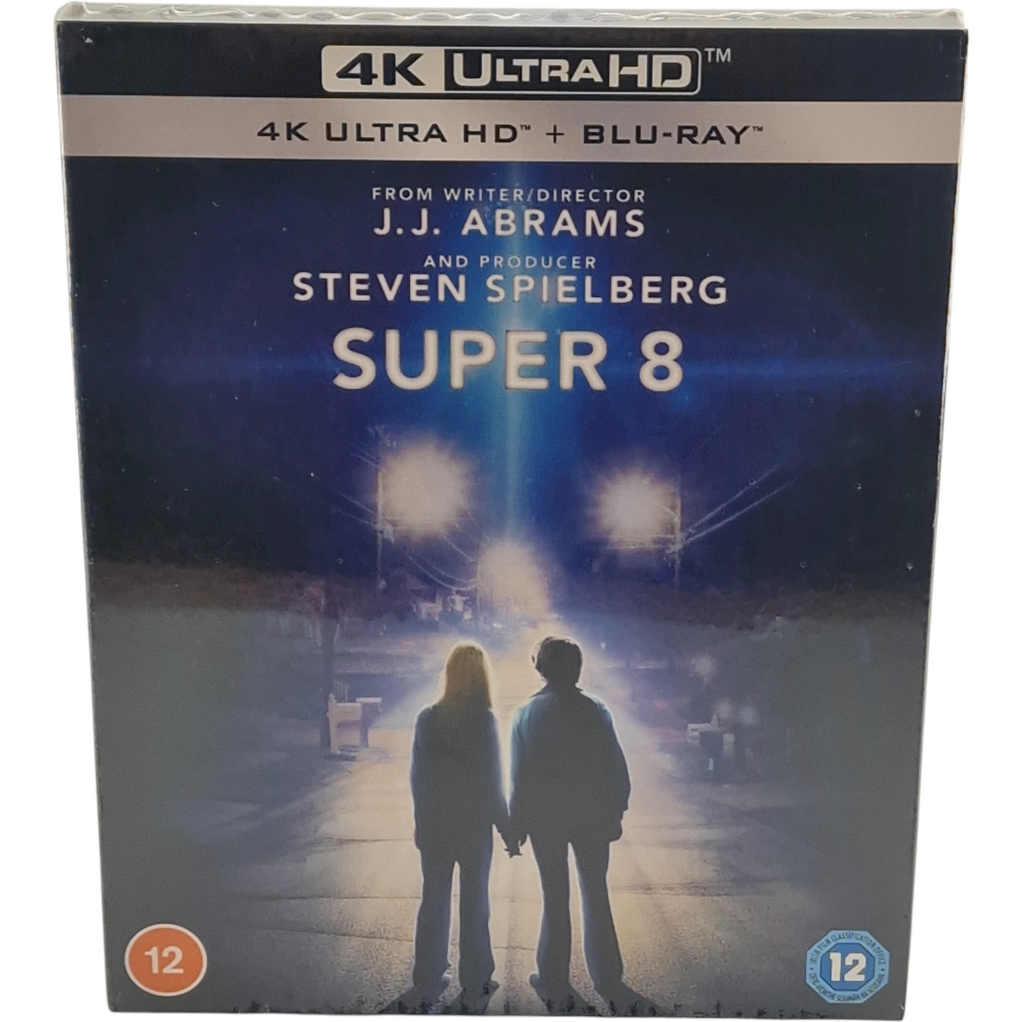 Super 8 SteelBook 4K Ultra HD + Blu-ray Red Carpet exclusive slip Zavvi Zone B
