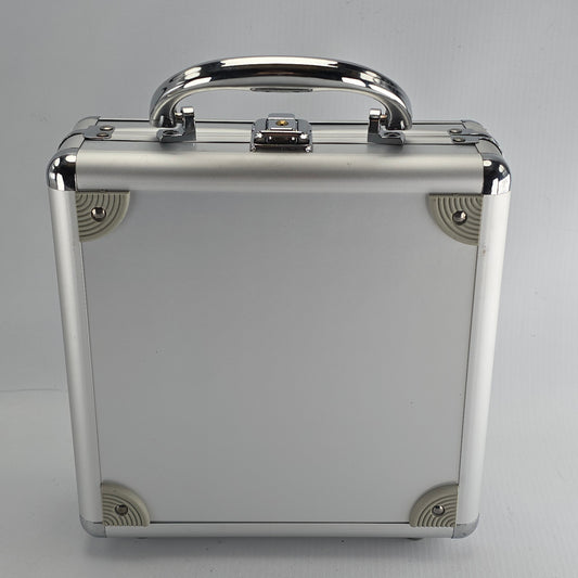 Casino Royale DVD Coffret Valise Aluminium Poker Édition Limitée Zone 4